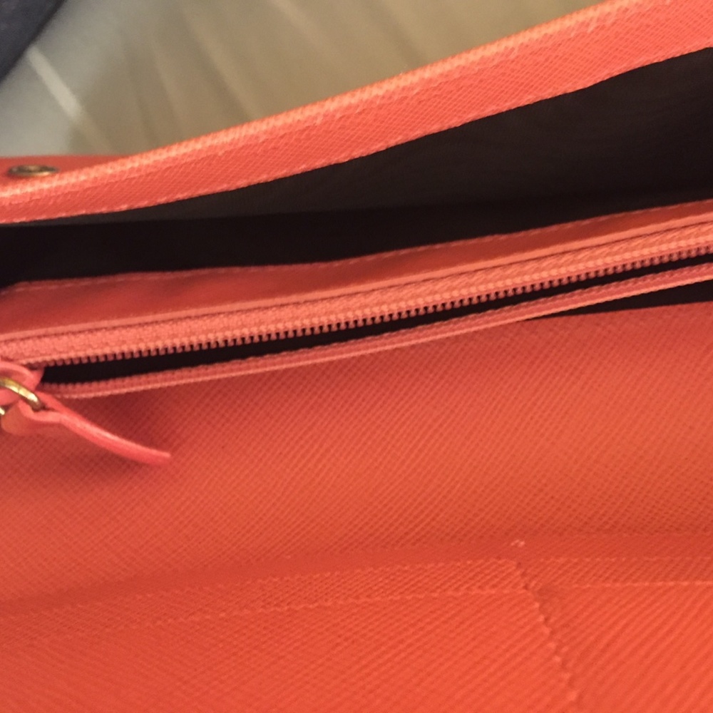 Authentic Prada Wallet - Picture 5 of 14